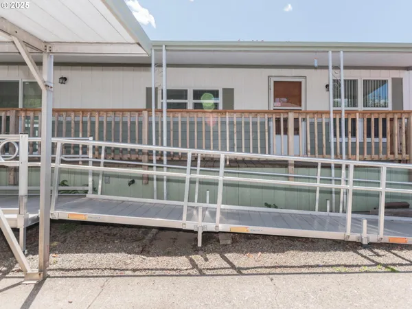 $134,900 | 21016 Southeast Stark Street, Unit 69, Gresham, OR 97030