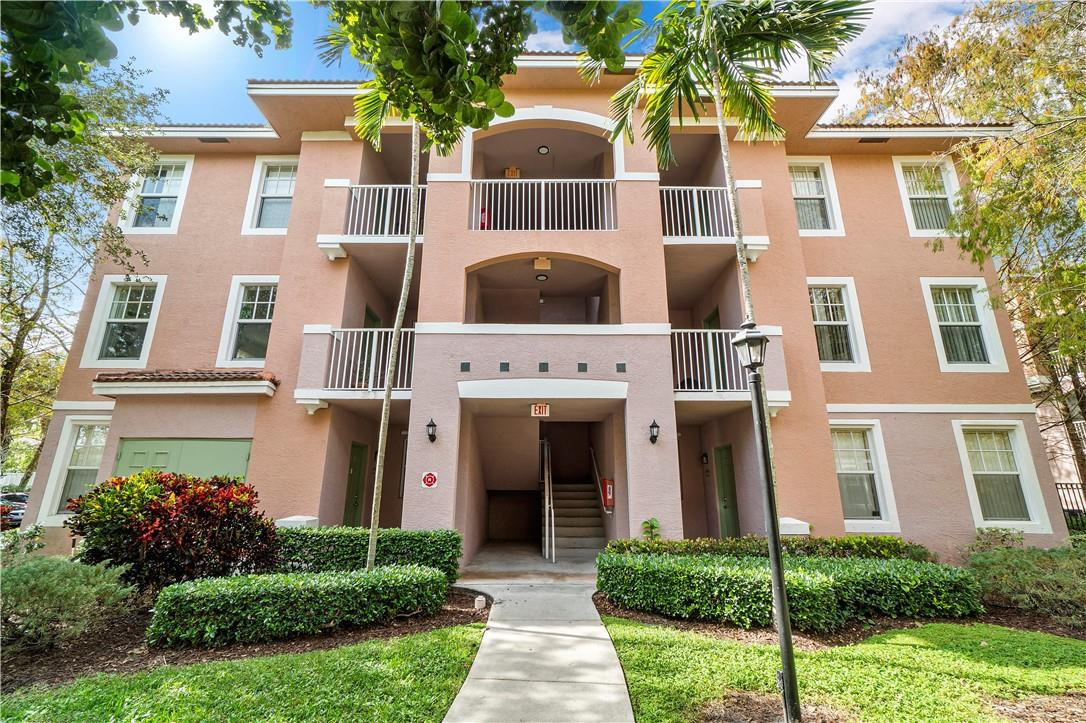 6670 West Sample Road, Unit 6670 Coral Springs, FL 33067 - Photo 19 of 32 Photo 19