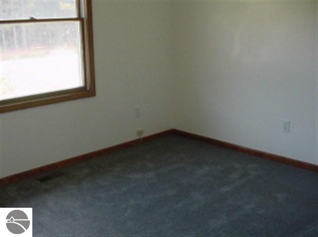 5922 Guthrie Road Mesick, MI 49668 - Photo 8 of 15 1709083-7.JPG