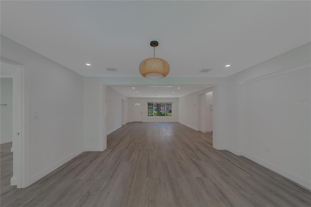 1152 Jackmar Road Dunedin, FL 34698 - Photo 24 of 60 a view of livingroom with furniture