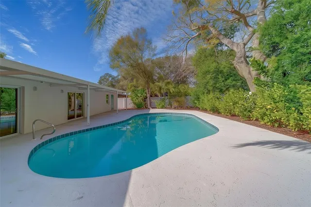 $630,000 | 1152 Jackmar Road, Dunedin, FL 34698