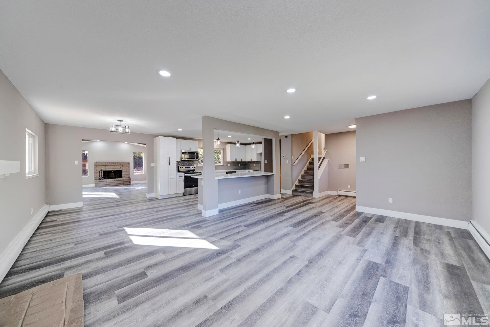 2306 Pebble Beach Drive Reno, NV 89502 - Photo 6 of 40 Photo 6
