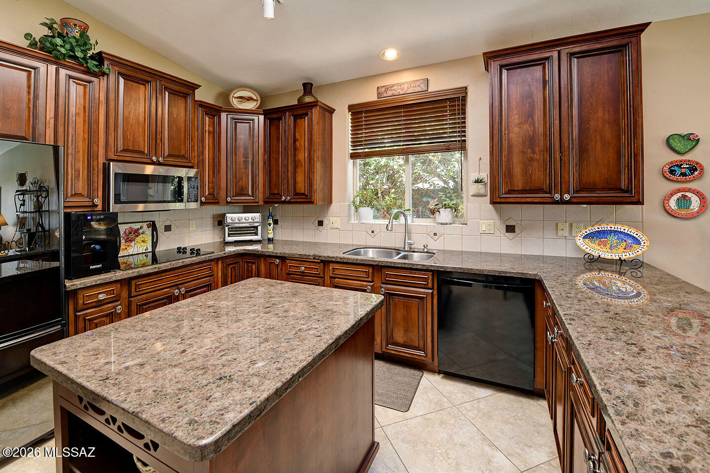 5262 Spring View Drive Tucson, AZ 85749 - Photo 2 of 47
