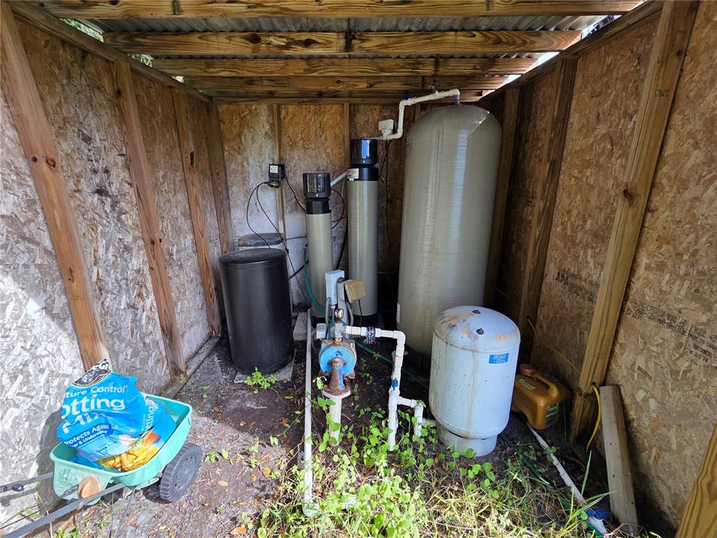 3935 Rambler Avenue St. Cloud, FL 34772 - Photo 35 of 36 a view of an entryway with wooden floor