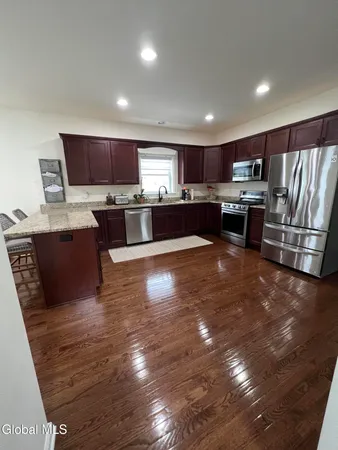 $3,500 | 10 Swatling Drive, Halfmoon, NY 12118
