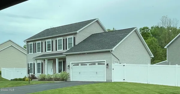 $3,500 | 10 Swatling Drive, Halfmoon, NY 12118