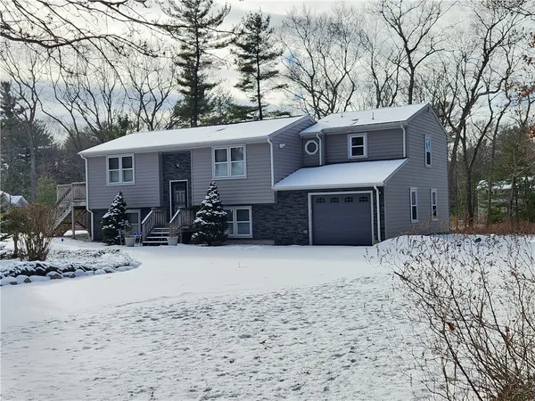 $543,000 | 157 S Road, Exeter, RI 02822