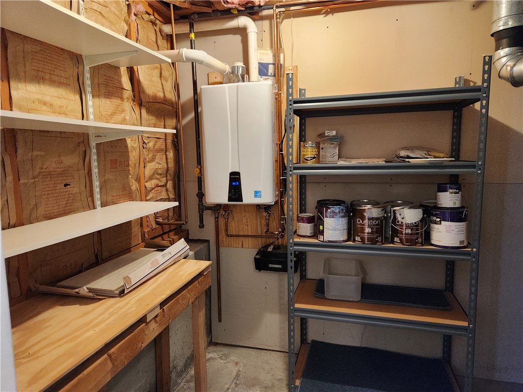 157 S Road Exeter, RI 02822 - Photo 23 of 27