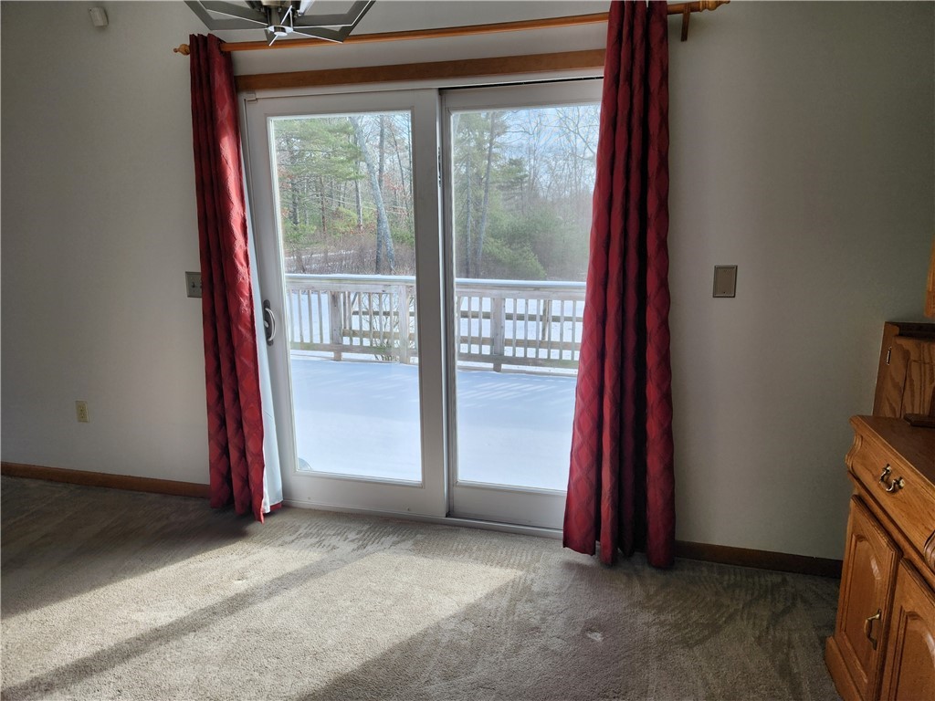 157 S Road Exeter, RI 02822 - Photo 6 of 27