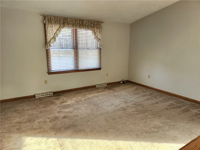 $535,000 | 157 S Road, Exeter, RI 02822