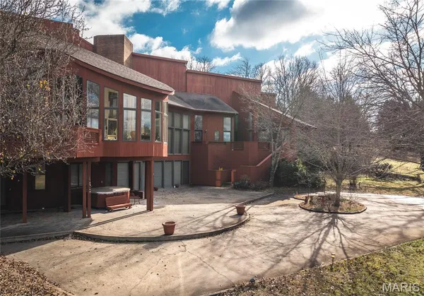 $1,700,000 | 10335 Stoltz Drive, Rolla, MO 65401