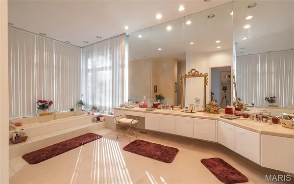 $1,700,000 | 10335 Stoltz Drive, Rolla, MO 65401