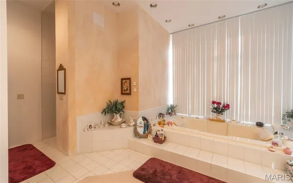 $1,700,000 | 10335 Stoltz Drive, Rolla, MO 65401