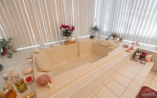 $1,700,000 | 10335 Stoltz Drive, Rolla, MO 65401