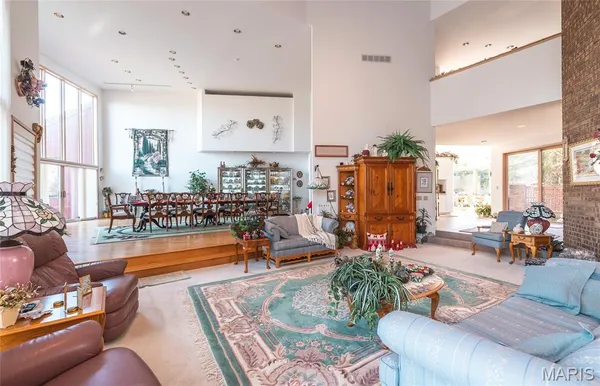 $1,700,000 | 10335 Stoltz Drive, Rolla, MO 65401