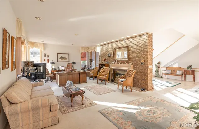 $1,700,000 | 10335 Stoltz Drive, Rolla, MO 65401