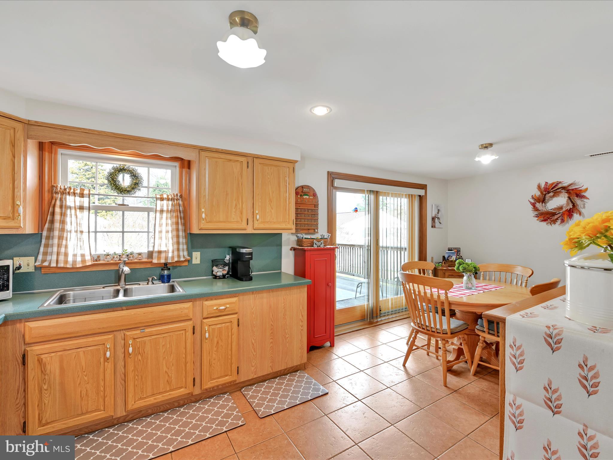 145 South 10th Street Columbia, PA 17512 - Photo 13 of 26 Kitchen