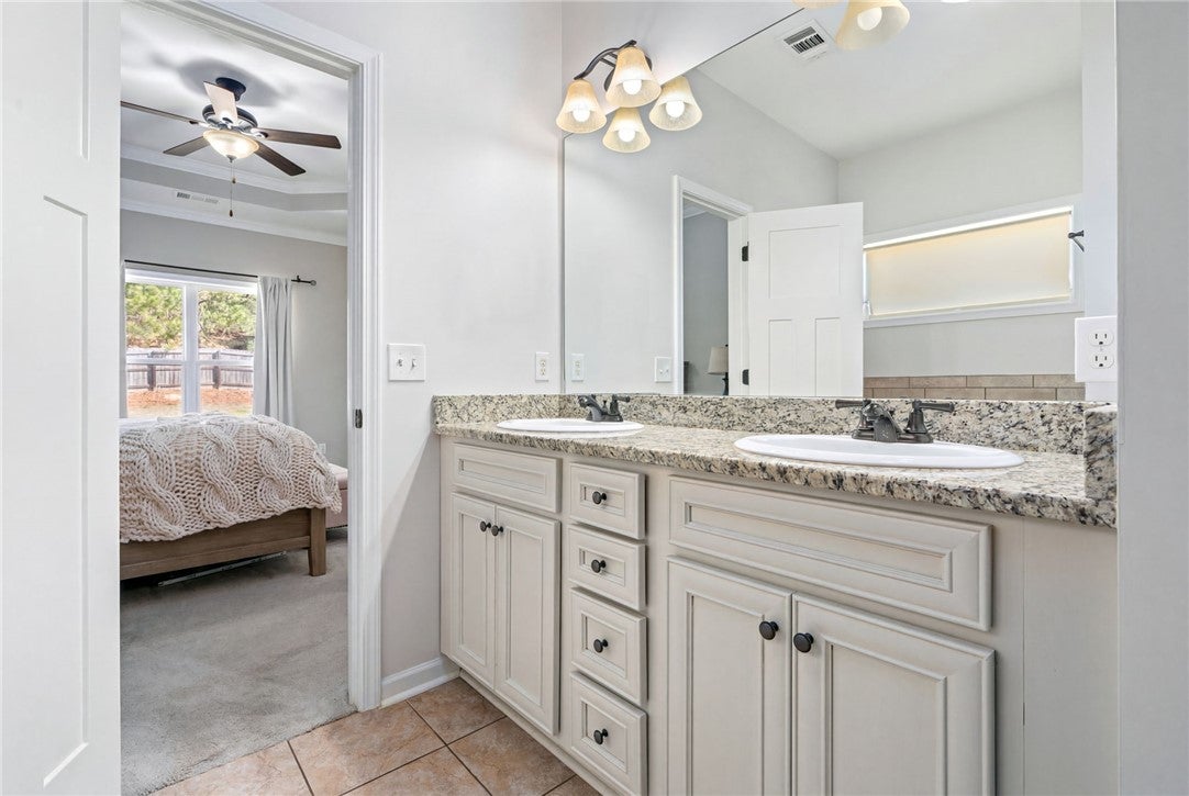 2164 Autumn Ridge Way Auburn, AL 36879 - Photo 11 of 24 Gallery Image 11