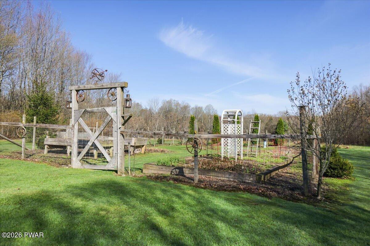 103 Como Road Lakewood, PA 18439 - Photo 11 of 71