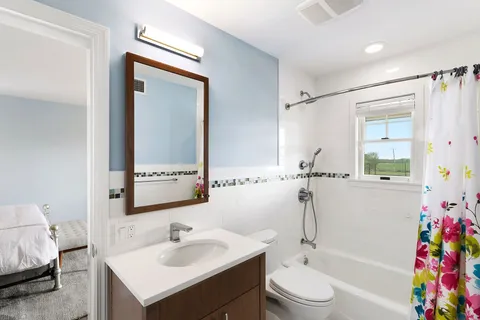 Undisclosed Address, Sagaponack, NY 11962