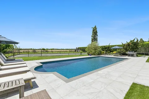 Undisclosed Address, Sagaponack, NY 11962