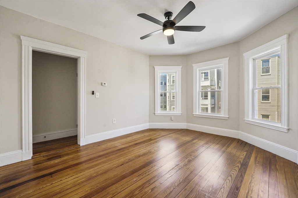 18 Lyon Street, Unit 1 Boston, MA 02122 - Photo 8 of 16 Gallery Image 8