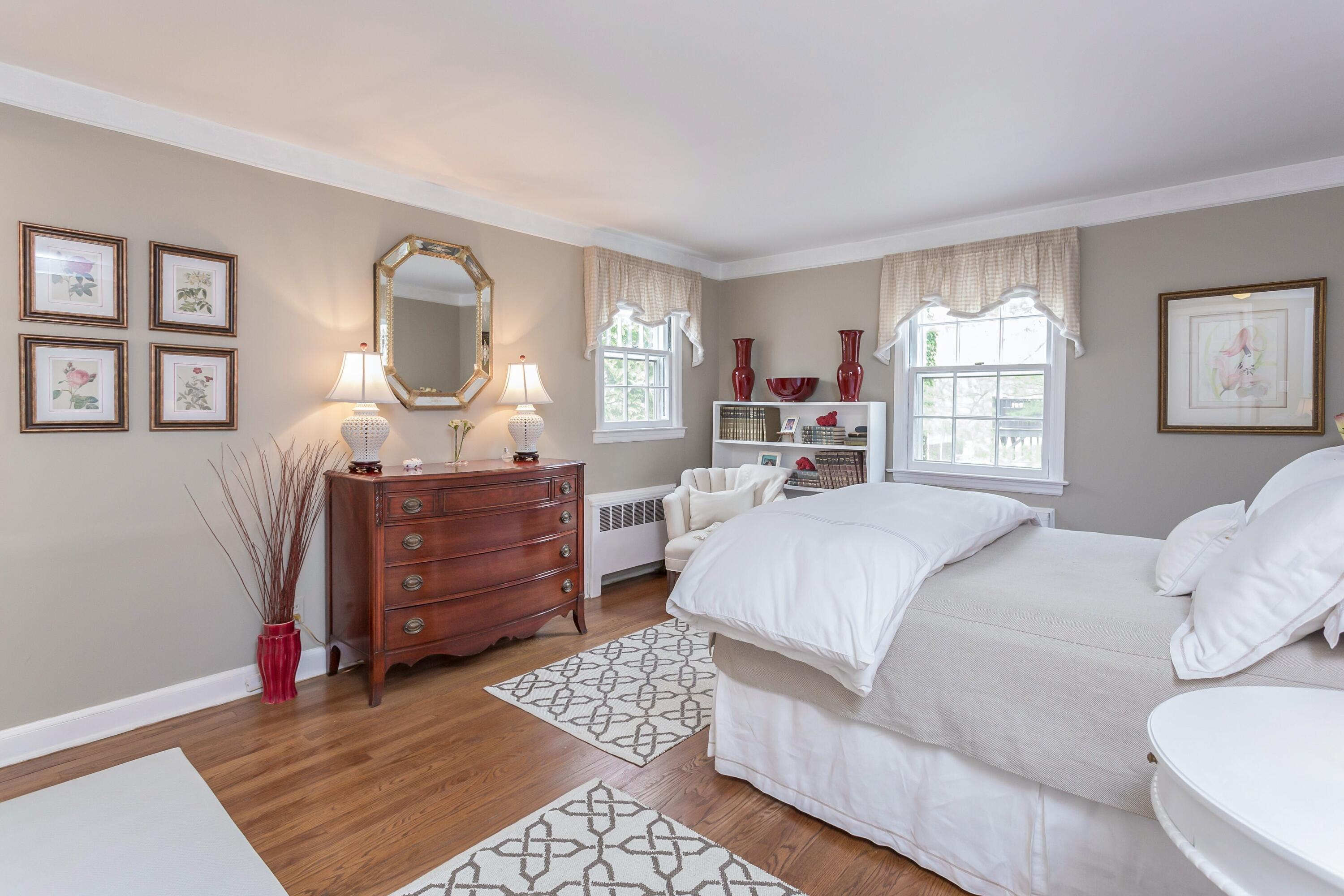 8 Great Hill Road Darien, CT 06820 - Photo 13 of 27 orig__MG_1570_10071066