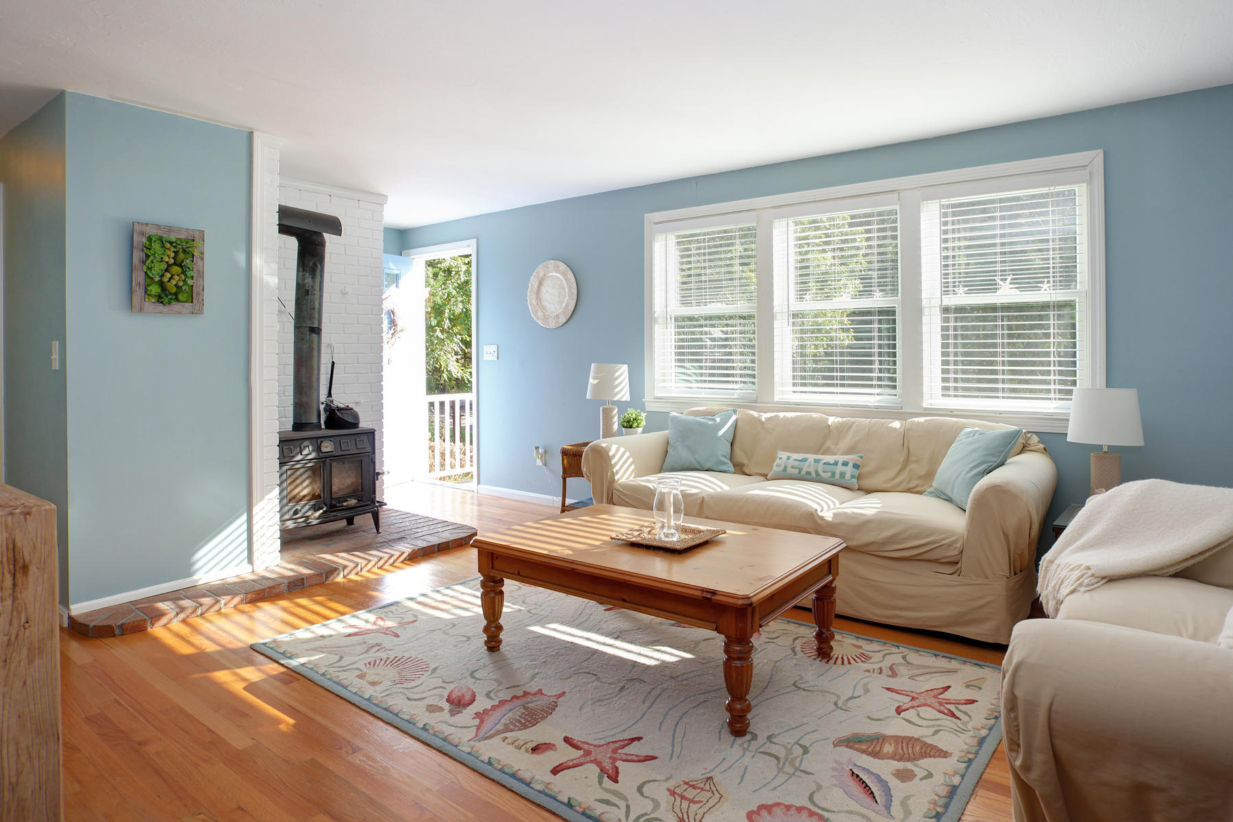132 Harbor Hills Road Centerville, MA 02632 - Photo 2 of 31 a living room with furniture and a window