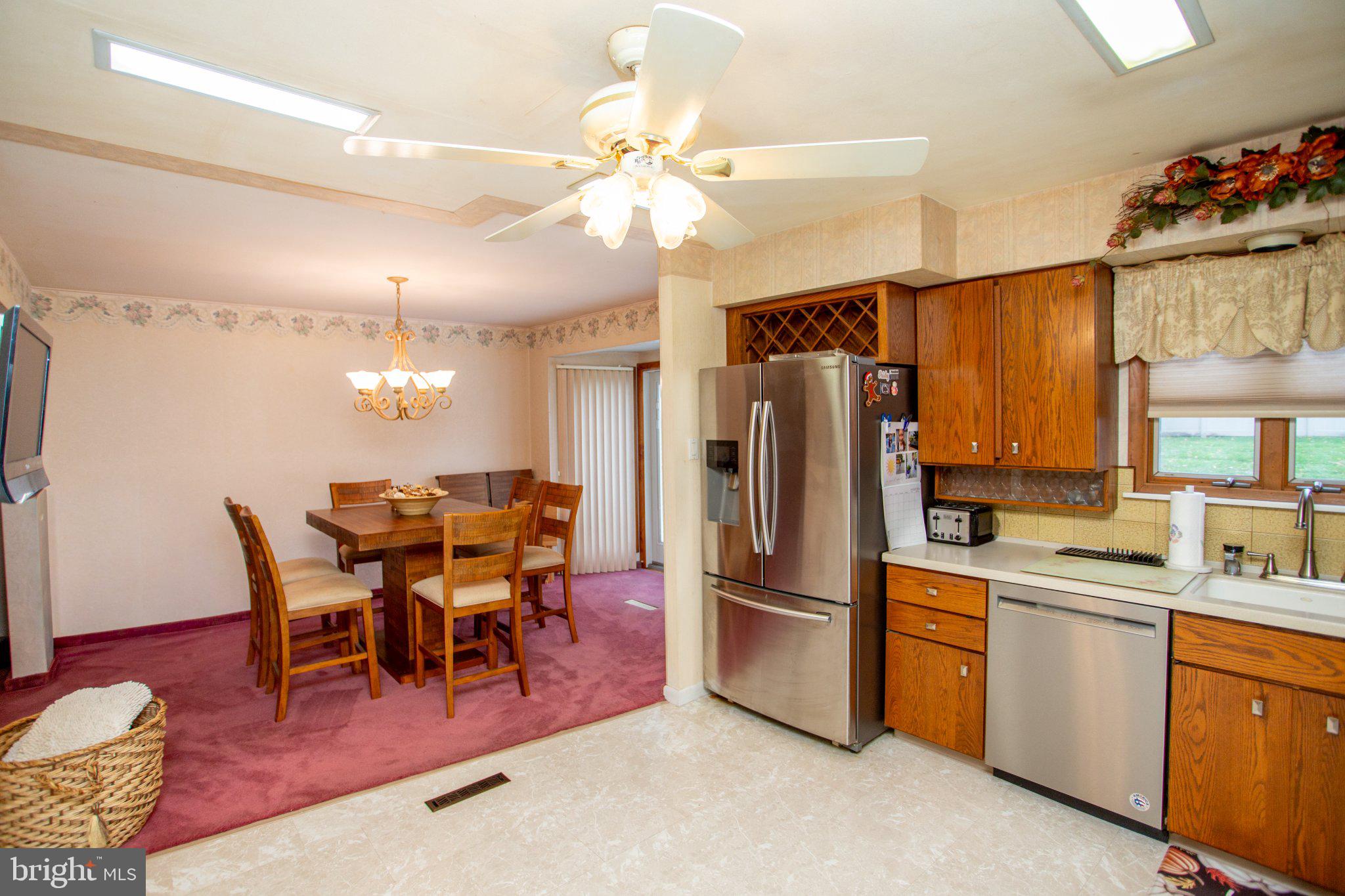 995 Hilltop Road Warminster, PA 18974 - Photo 15 of 55 Kitchen