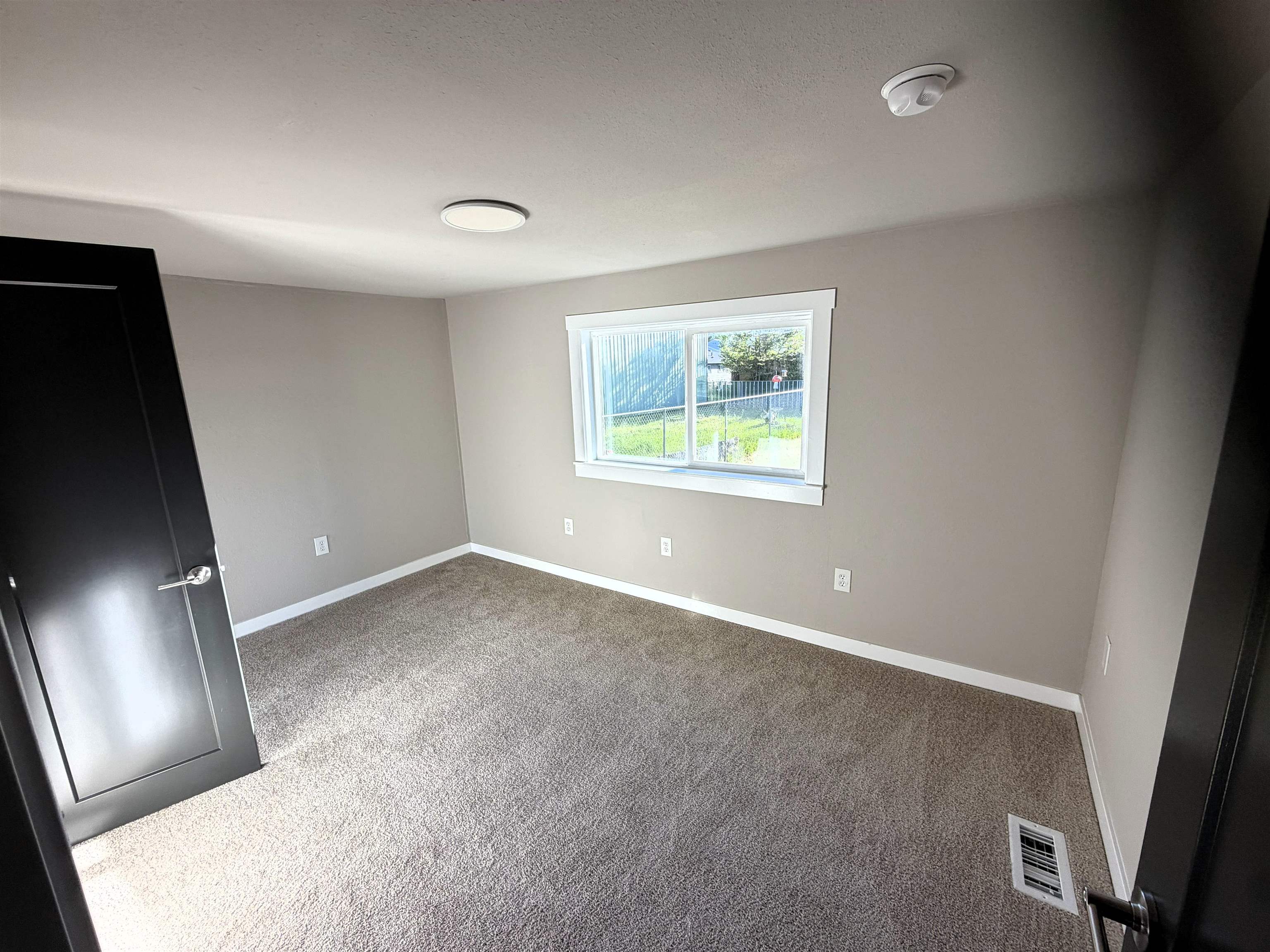 6015 North Monroe Street Spokane, WA 99205 - Photo 10 of 20