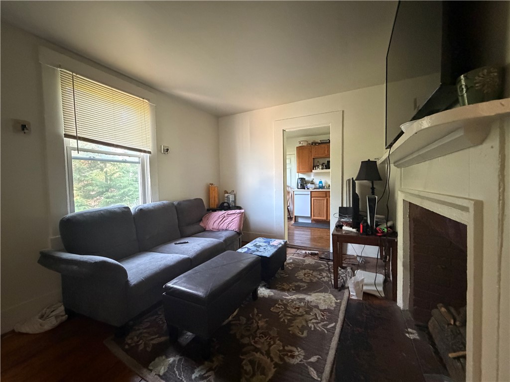5 Warner Street, Unit 2 Newport, RI 02840 - Photo 5 of 14