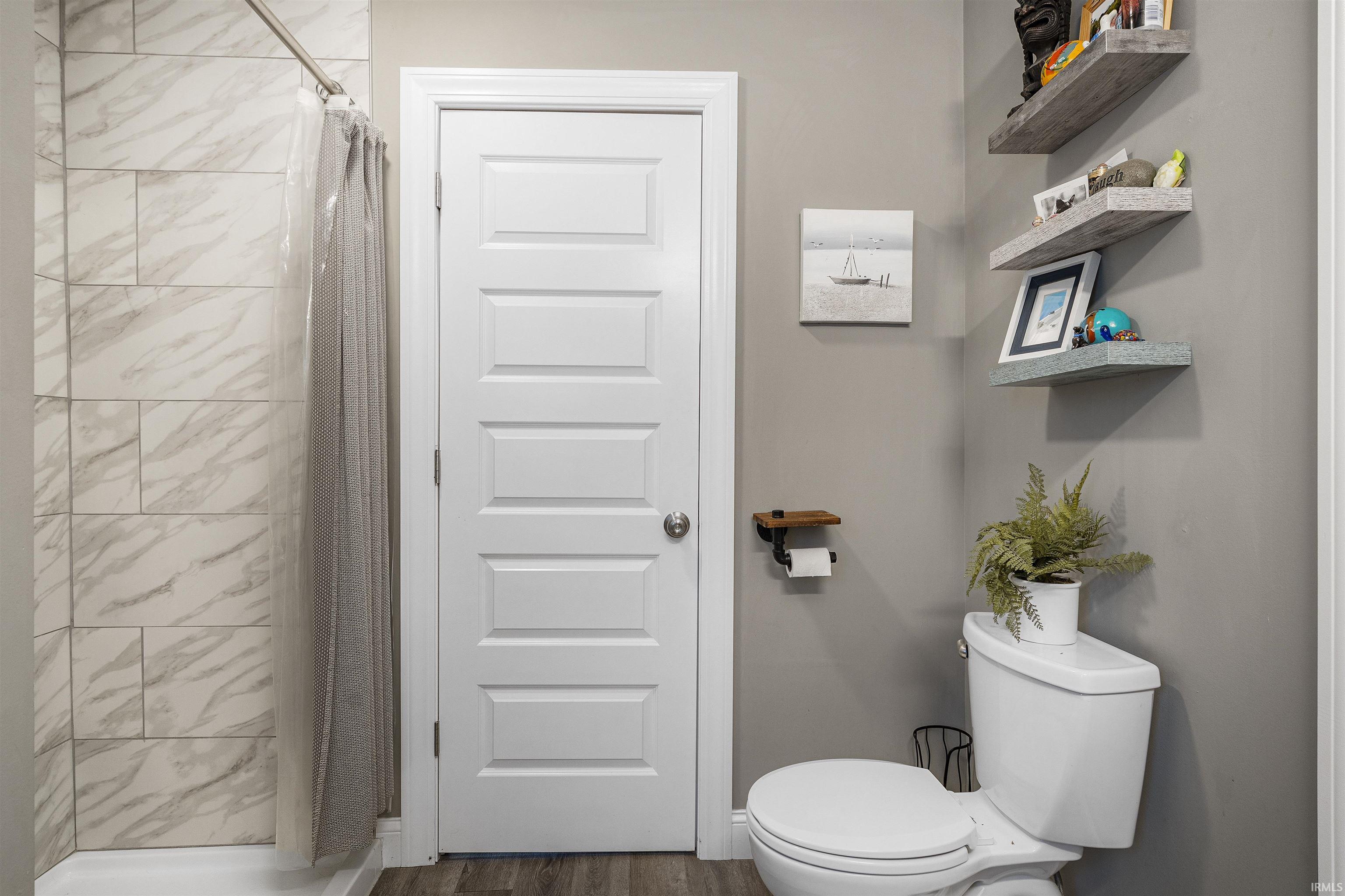 1312 Parrett Street Evansville, IN 47713 - Photo 14 of 36