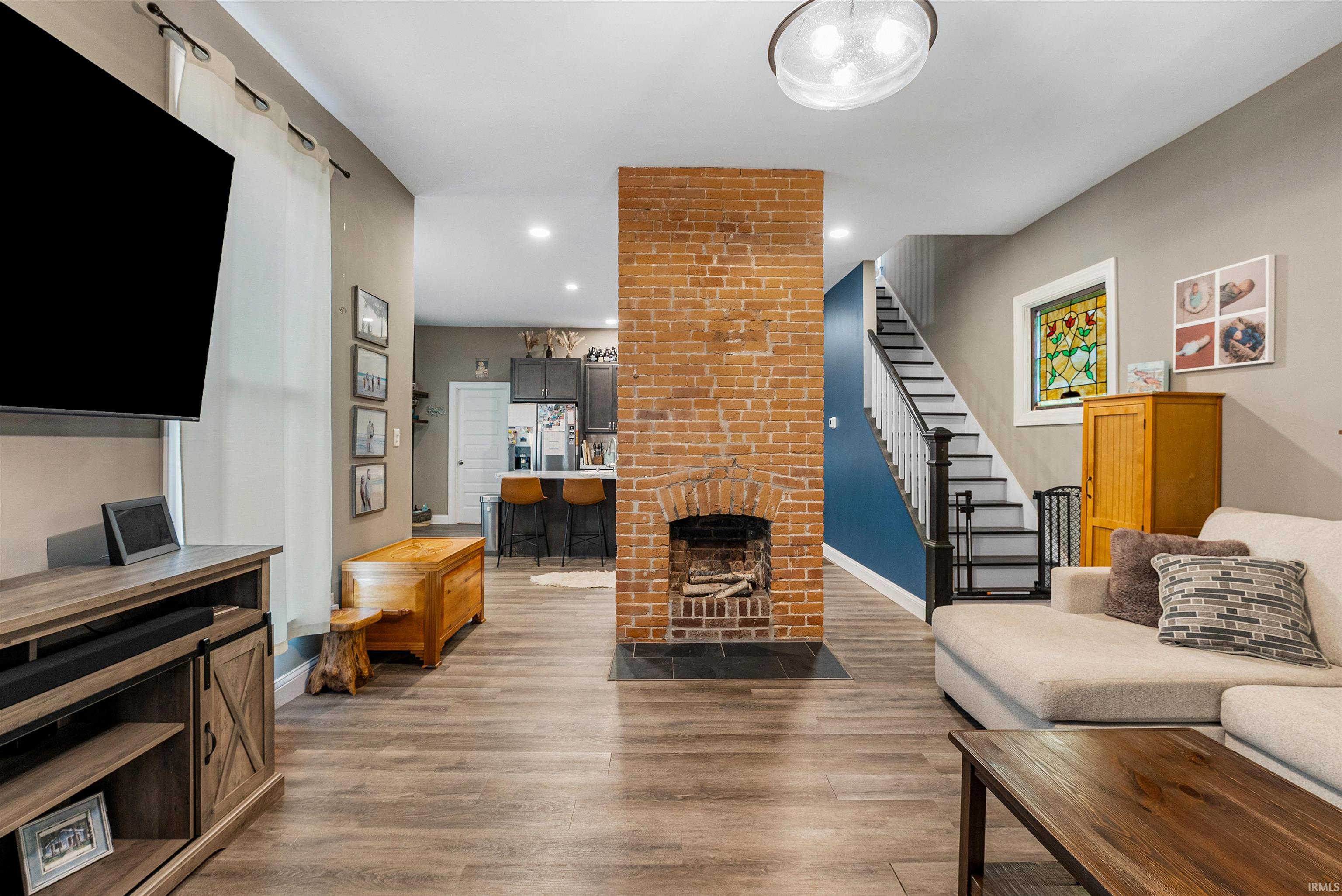 1312 Parrett Street Evansville, IN 47713 - Photo 5 of 36