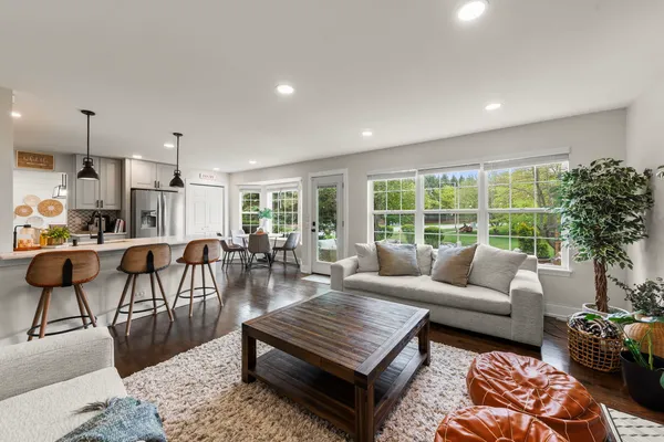 $4,200 | 3404 Interlochen Lane, Naperville, IL 60564