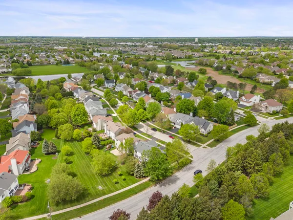 $4,200 | 3404 Interlochen Lane, Naperville, IL 60564