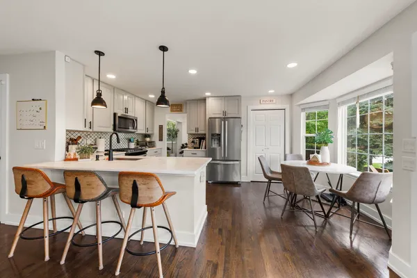 $4,200 | 3404 Interlochen Lane, Naperville, IL 60564