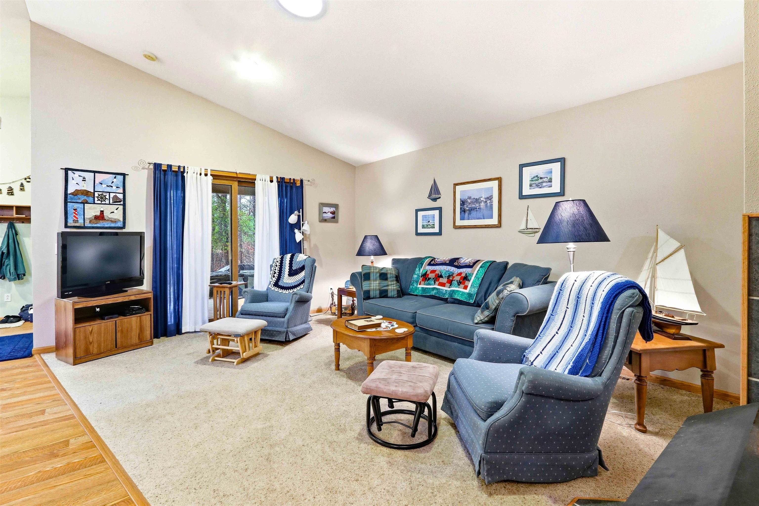 1625 Campfire Road Nekoosa, WI 54457 - Photo 8 of 37