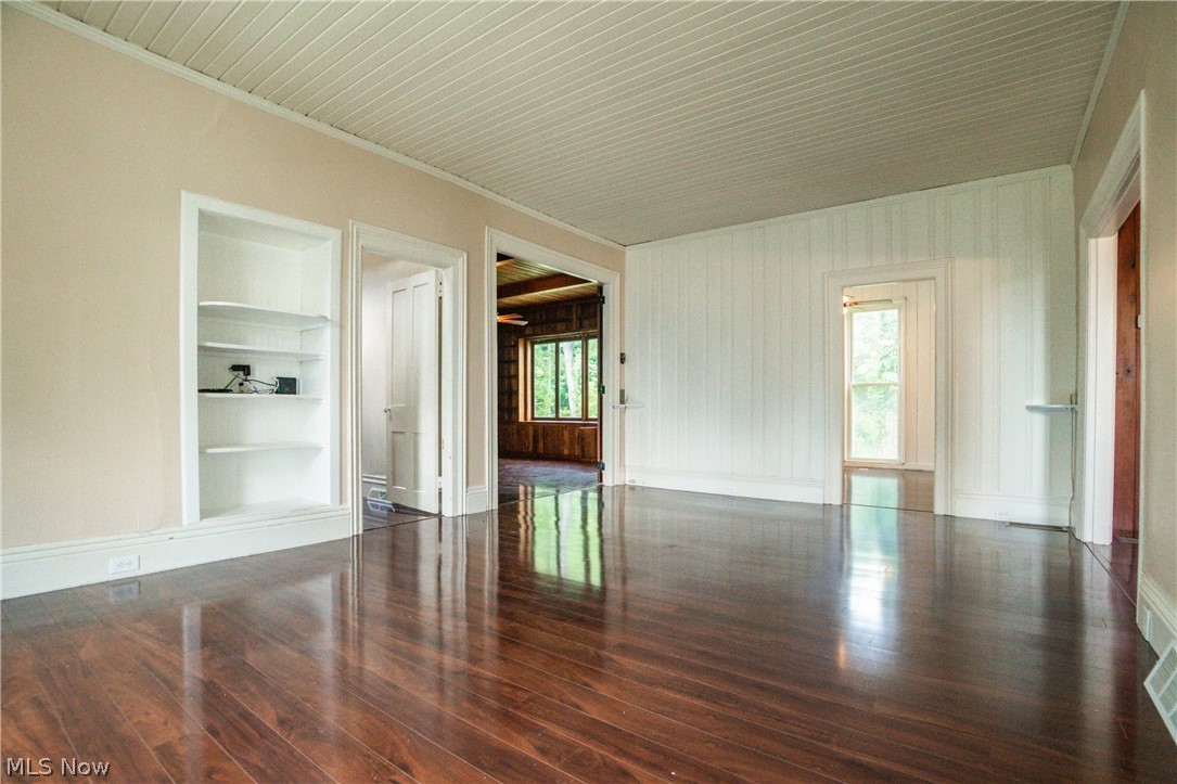 110 Claridon Road Chardon, OH 44024 - Photo 4 of 24 Gallery Image 4