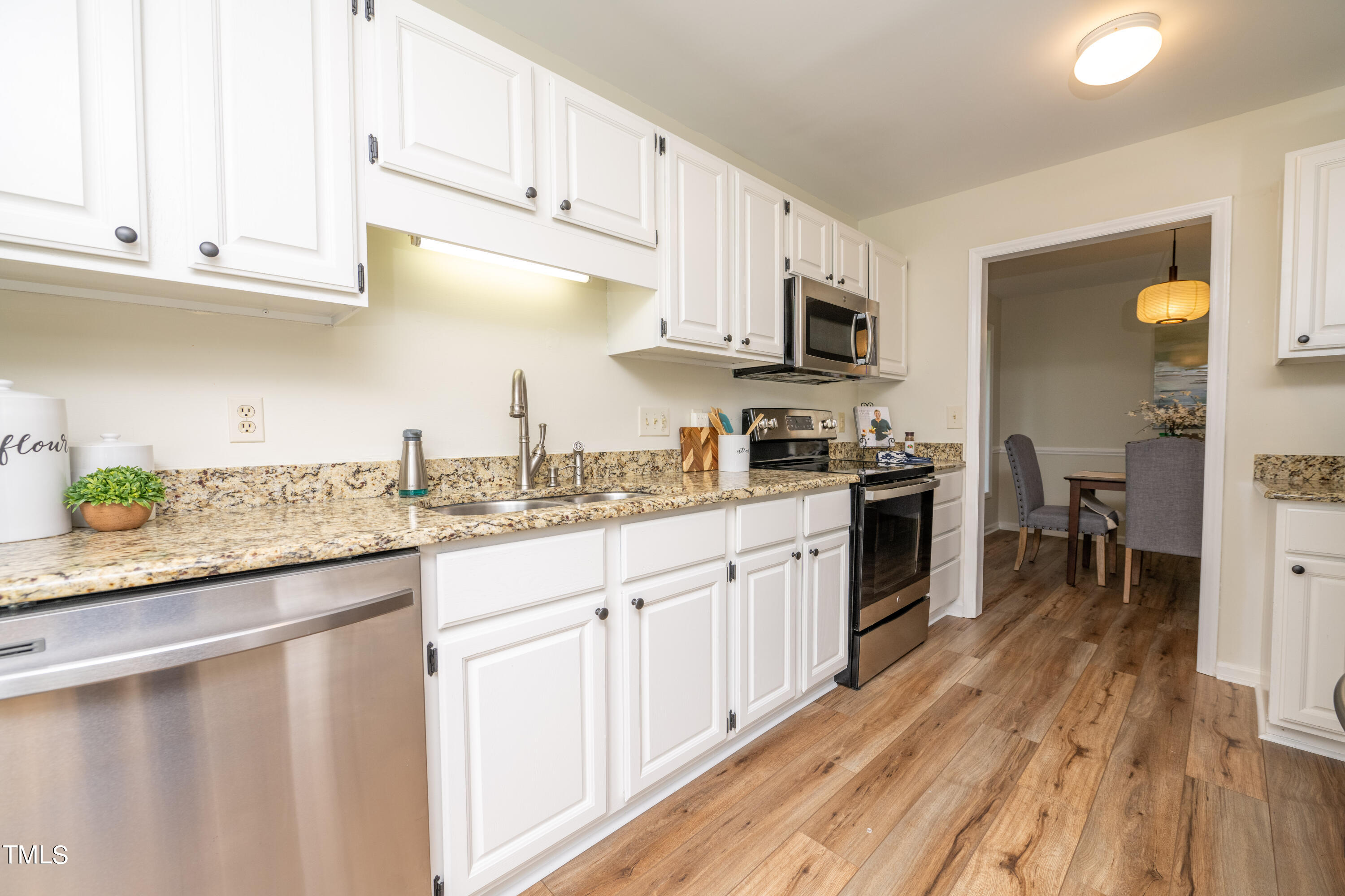 102 Lakeshore Drive Durham, NC 27713 - Photo 19 of 48 Interior-6