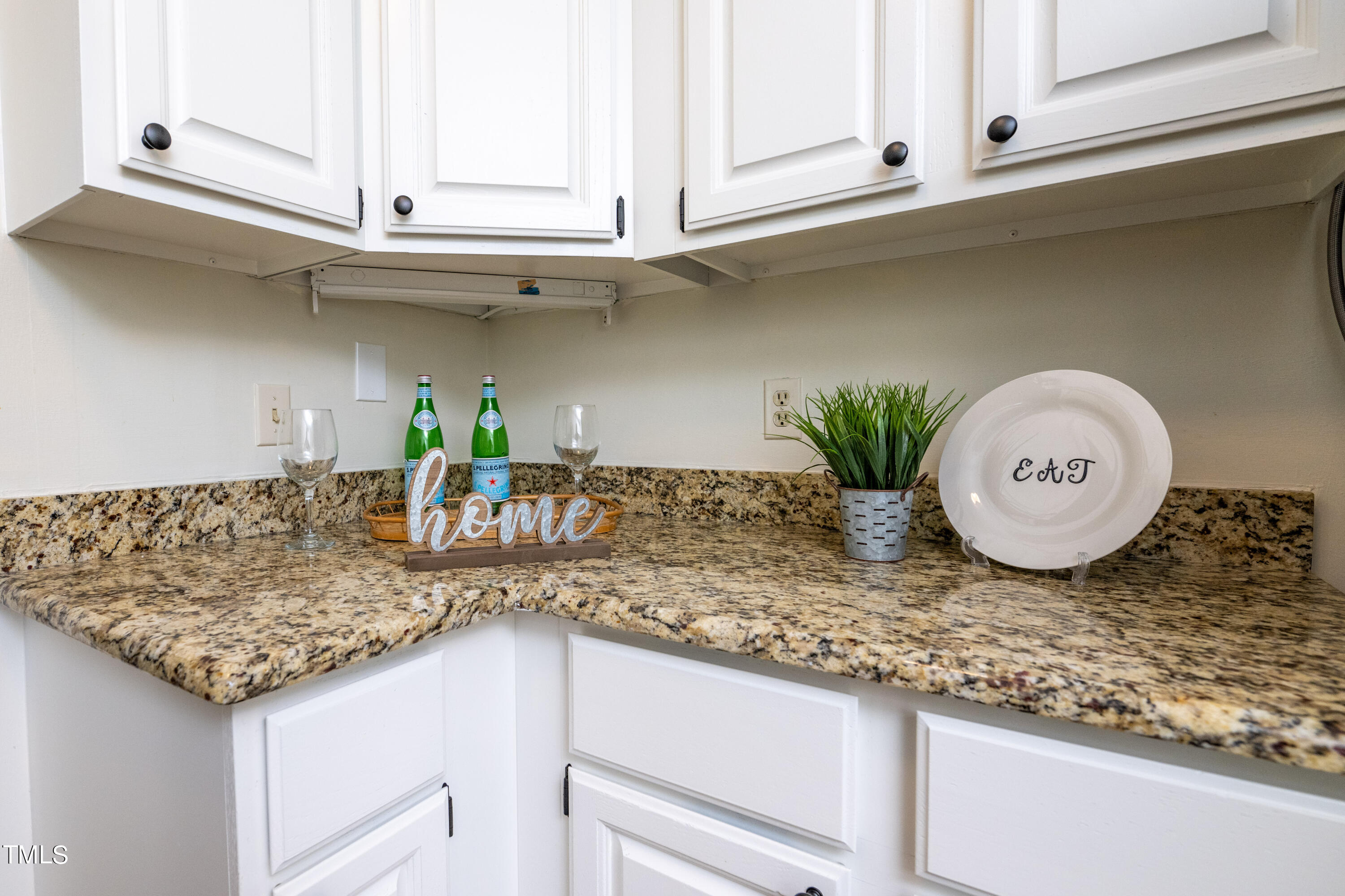 102 Lakeshore Drive Durham, NC 27713 - Photo 21 of 48 Interior-9