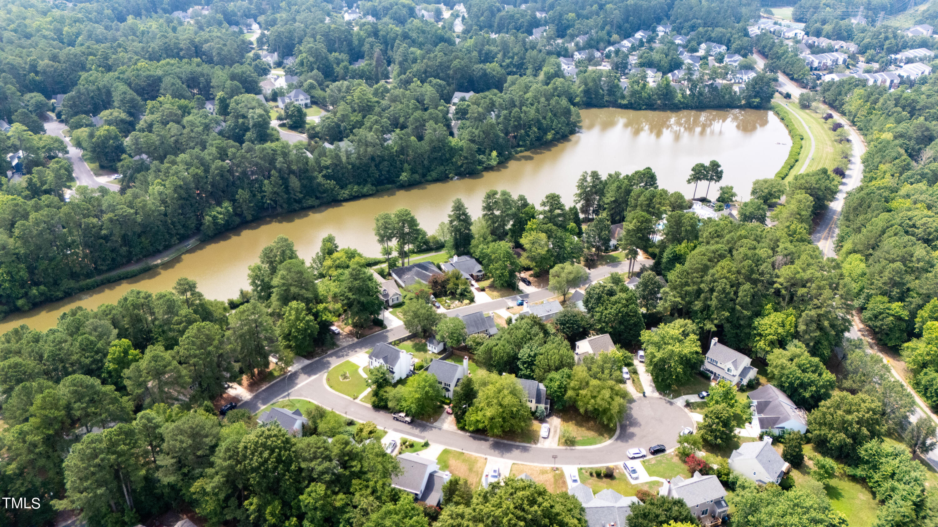 102 Lakeshore Drive Durham, NC 27713 - Photo 37 of 48 Exterior-17