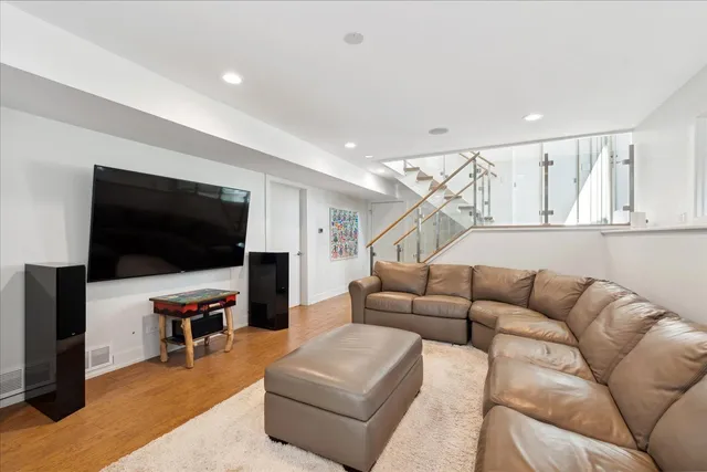 $1,895,000 | 1436 Estate Lane, Lake Forest, IL 60045