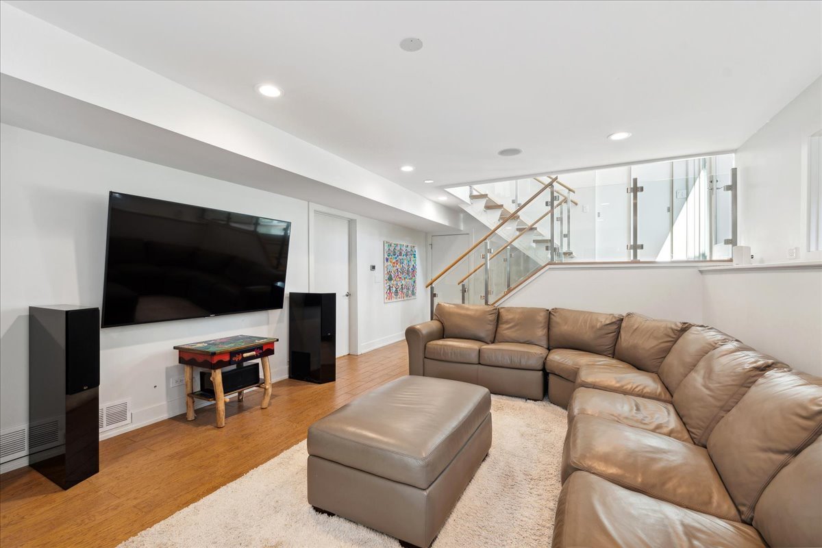 1436 Estate Lane Lake Forest, IL 60045 - Photo 15 of 42