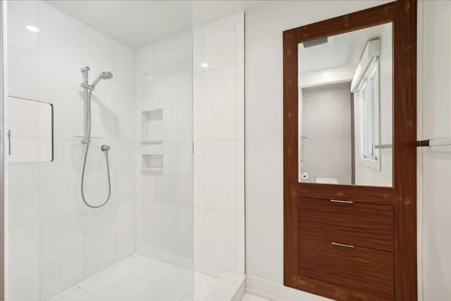 $1,895,000 | 1436 Estate Lane, Lake Forest, IL 60045