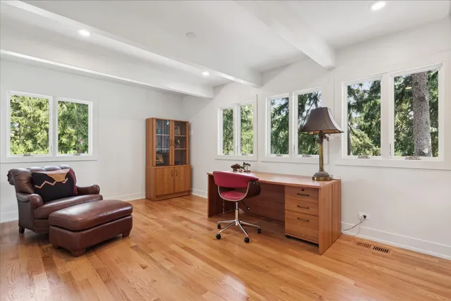 $1,895,000 | 1436 Estate Lane, Lake Forest, IL 60045