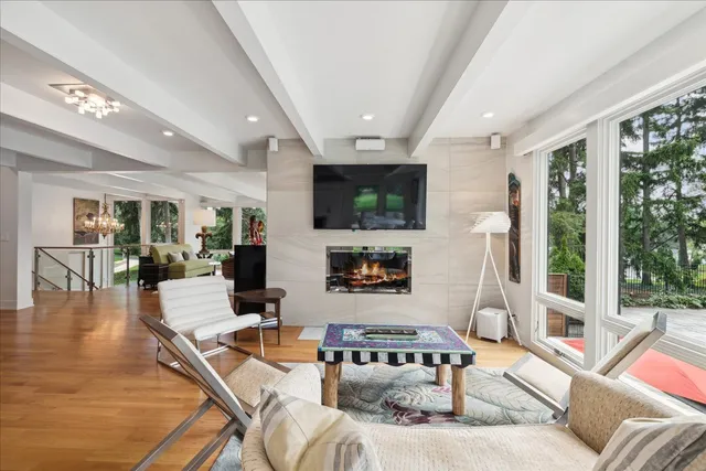 $1,895,000 | 1436 Estate Lane, Lake Forest, IL 60045