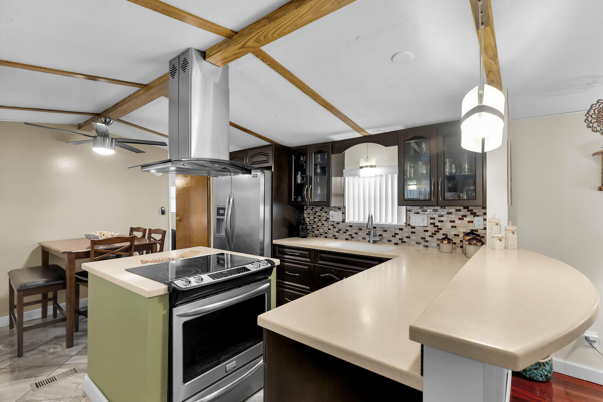 754 Michael Drive Key Largo, FL 33037 - Photo 10 of 29 754 Michael Dr