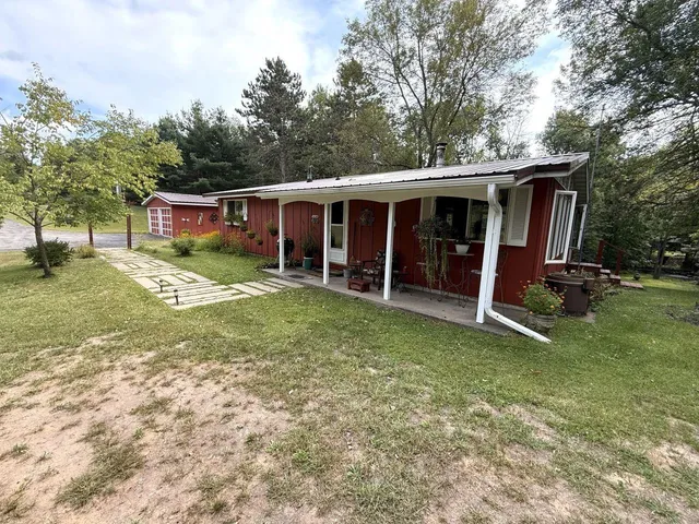 $295,000 | N4615 County Rd D, Marion, WI 54950