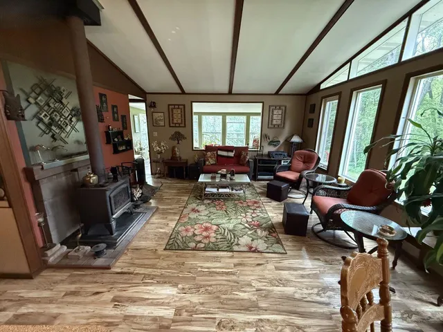 $295,000 | N4615 County Rd D, Marion, WI 54950