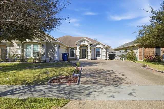 $290,000 | 6899 Wind Chime Drive, Corpus Christi, TX 78413